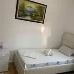 Flat In Berat's Center & Great Terrace *