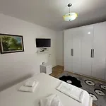 Flat In Berat's Center & Great Terrace Alloggio in famiglia Berat