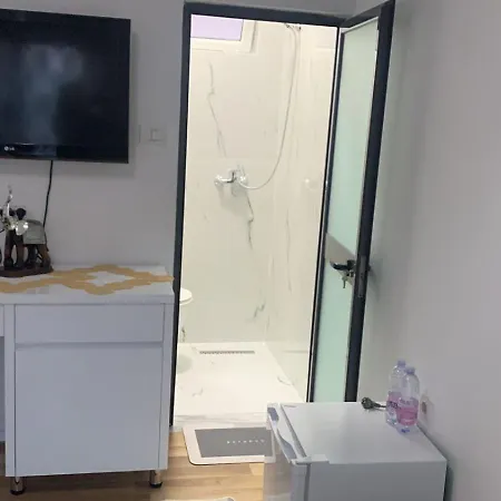 ホームステイ Flat In Berat's Center ベラト