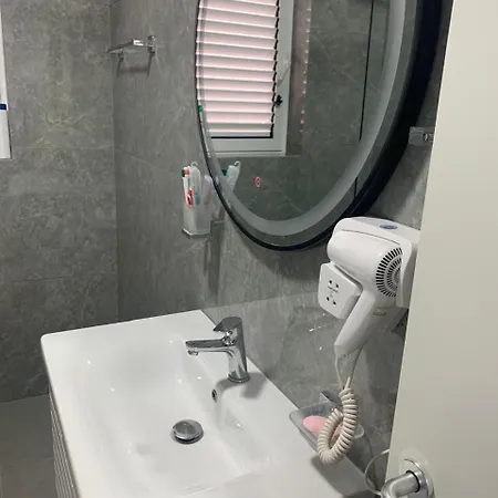 Accommodatie bij particulieren Flat In Berat's Center & Great Terrace *