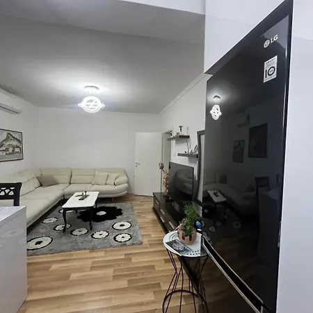 Flat In Berat's Center & Great Terrace