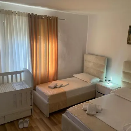 Flat In Berat's Center & Great Terrace Berat