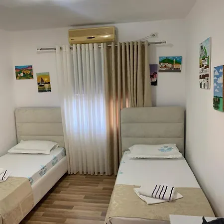 Flat In Berat's Center & Great Terrace