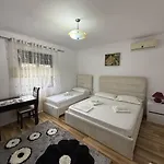 Ubytování v soukromí Flat In Berat's Center & Great Terrace Berat