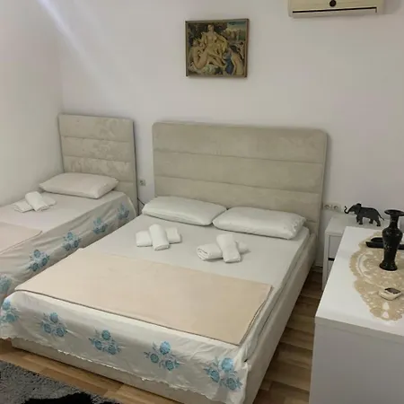 Flat In Berat's Center * Berat